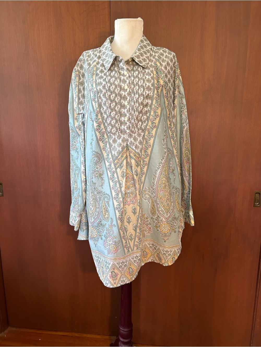 Soft Surroundings Pastel floral blouse
